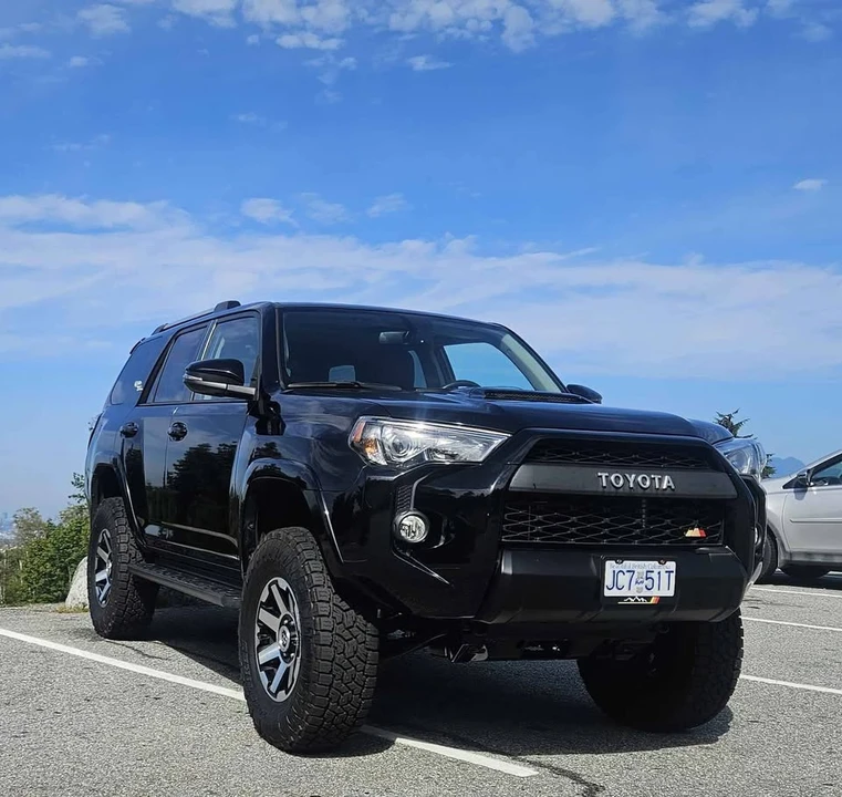 2017 Toyota 4Runner 5th Gen - Image 2 of 18