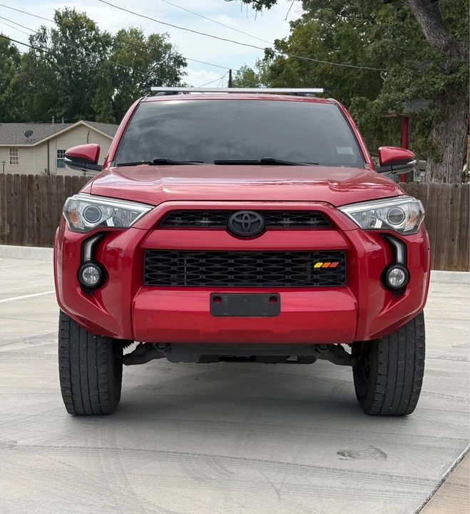 2017 Toyota 4Runner 5th Gen - Image 2 of 10