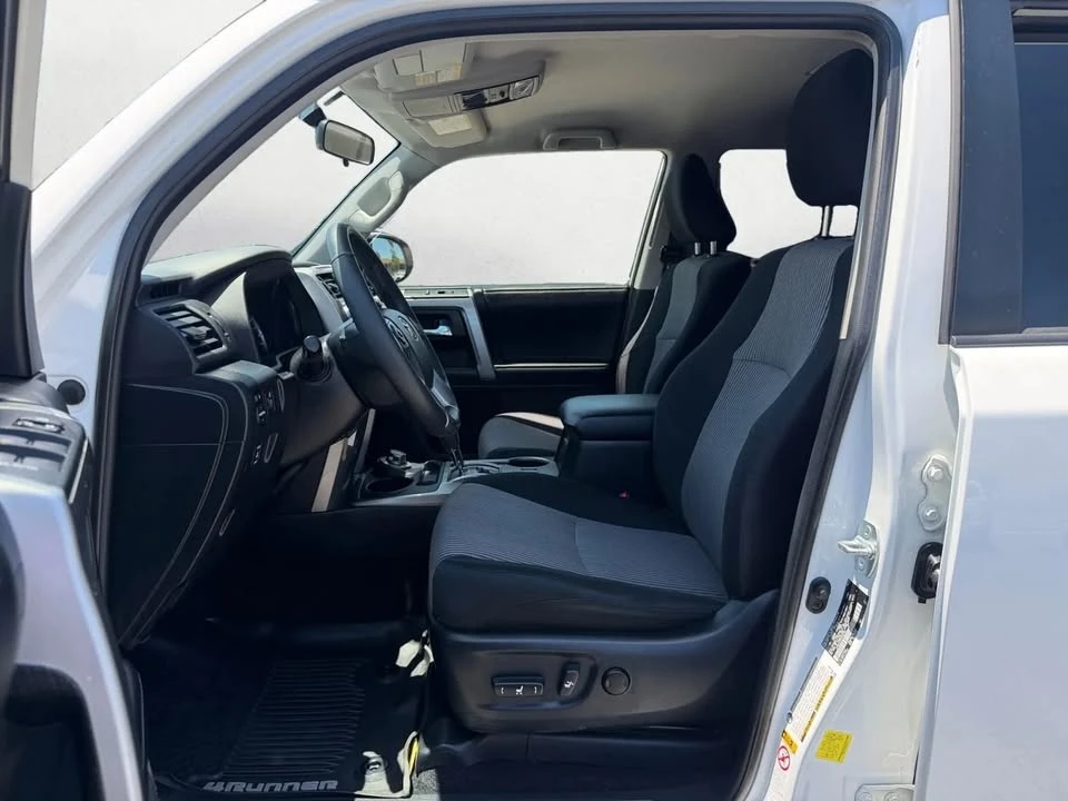 2017 Toyota 4Runner 5th Gen - Image 11 of 20