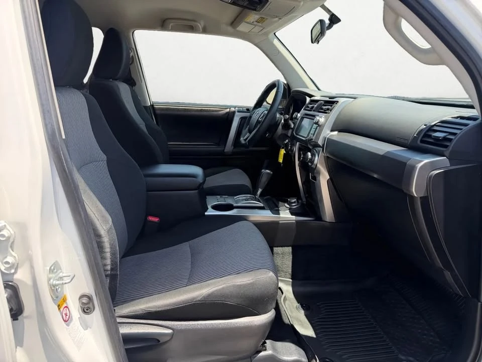 2017 Toyota 4Runner 5th Gen - Image 19 of 20