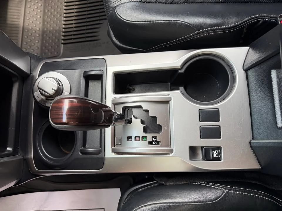 2017 Toyota 4Runner 5th Gen - Image 13 of 17
