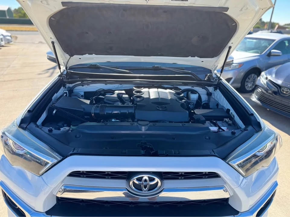 2017 Toyota 4Runner 5th Gen - Image 7 of 20