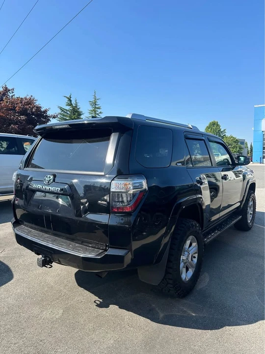 2017 Toyota 4Runner 5th Gen - Image 15 of 17
