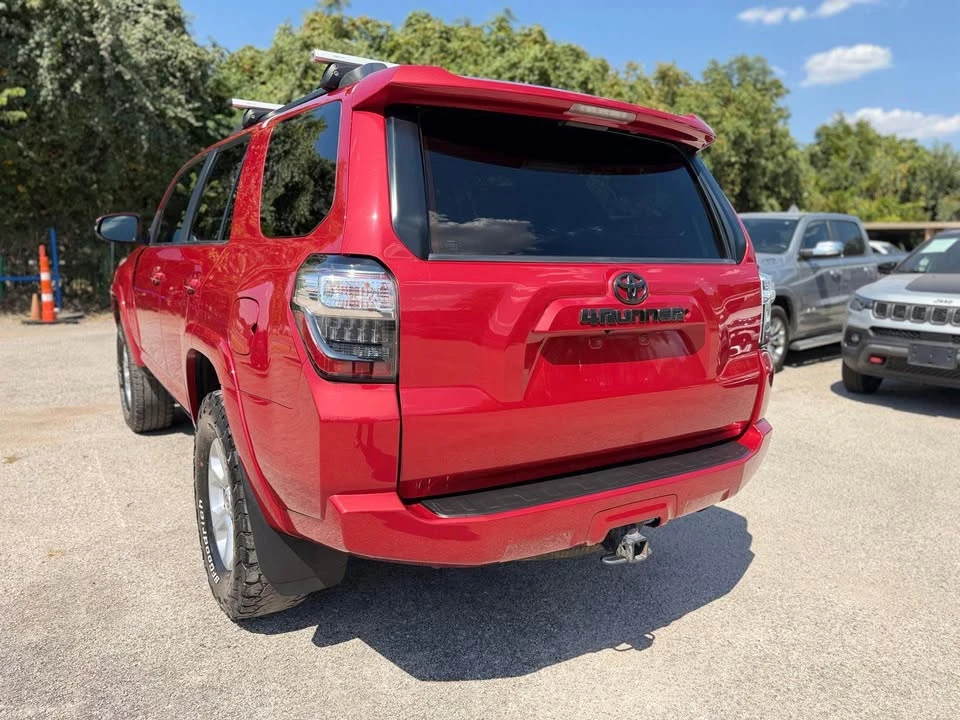 2017 Toyota 4Runner 5th Gen - Image 6 of 9