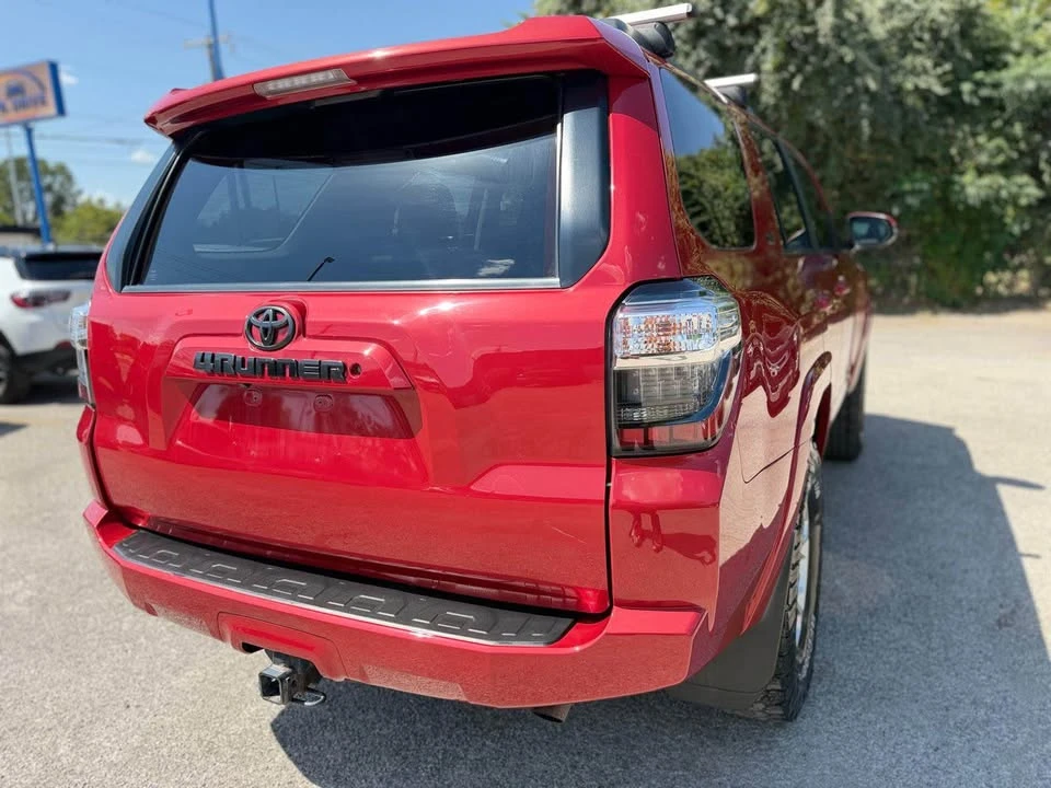 2017 Toyota 4Runner 5th Gen - Image 5 of 9