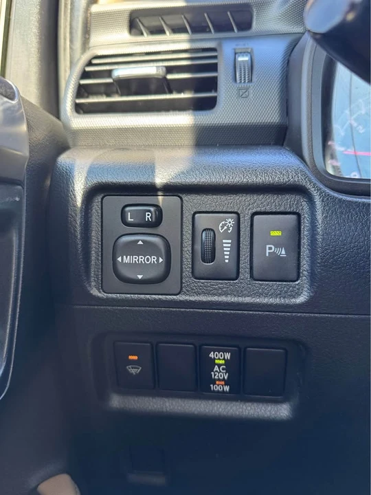 2017 Toyota 4Runner 5th Gen - Image 19 of 20