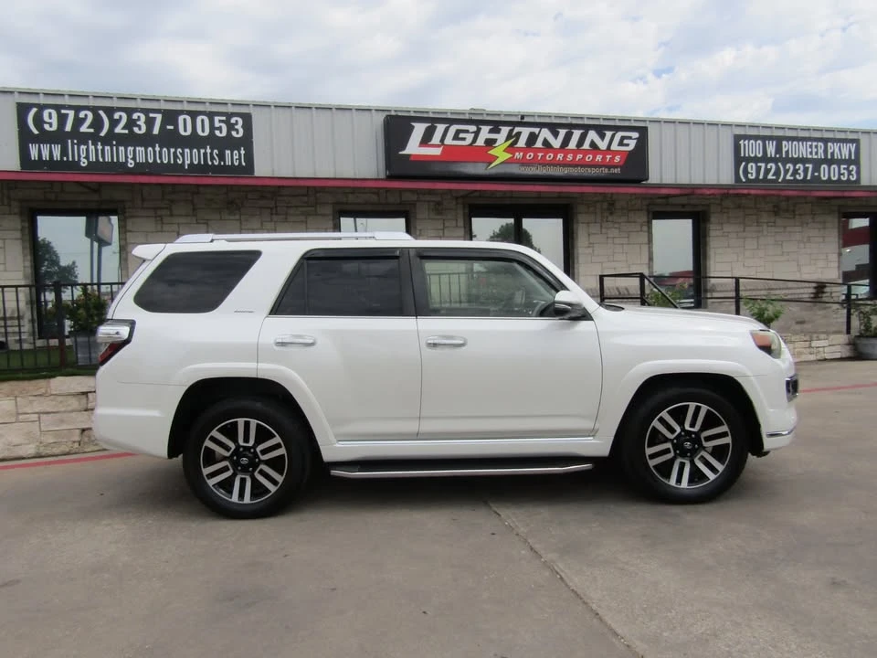 2017 Toyota 4Runner 5th Gen - Image 5 of 18