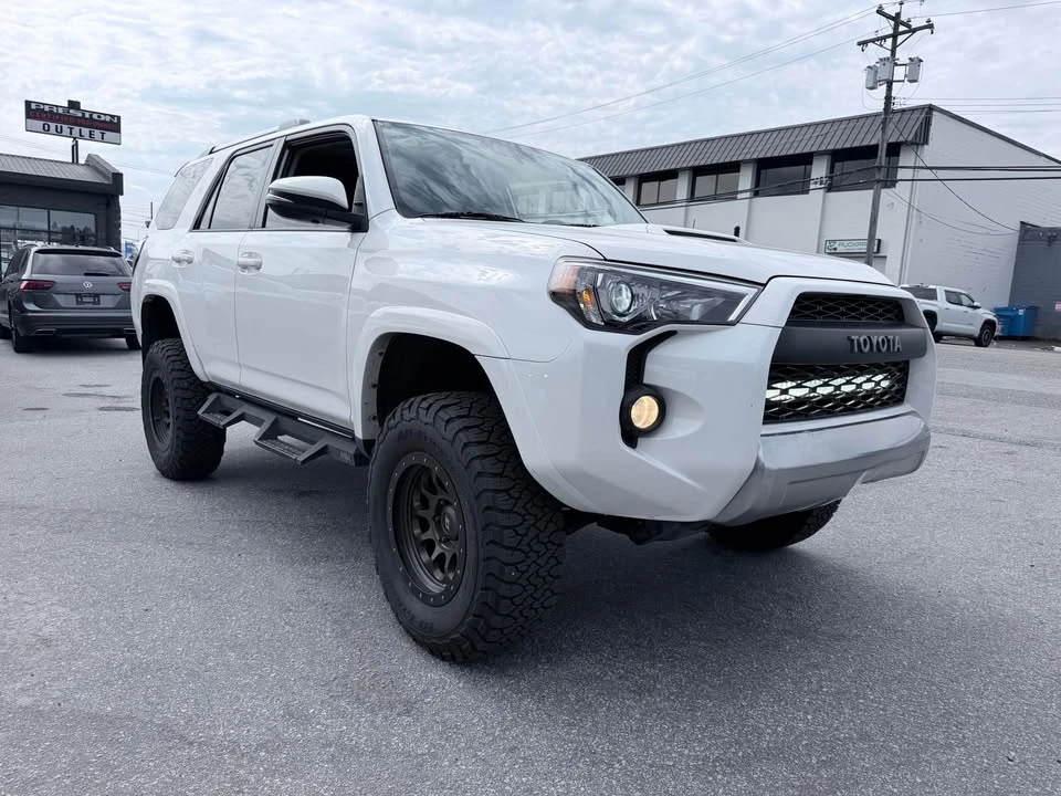 2017 Toyota 4Runner 5th Gen - Image 3 of 19