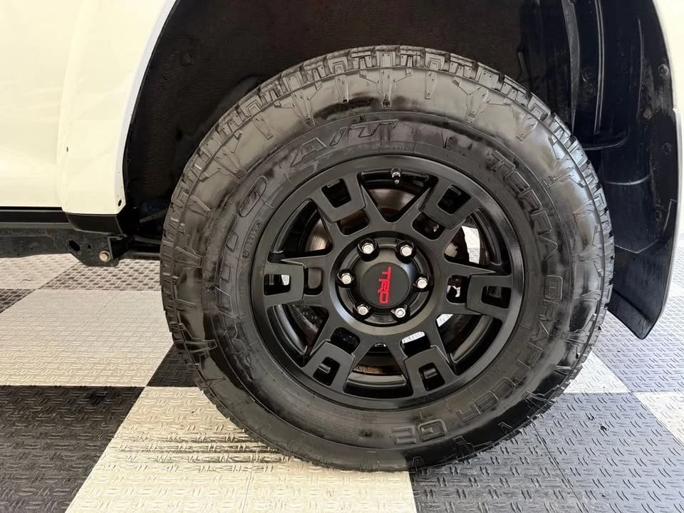 2017 Toyota 4Runner 5th Gen - Image 11 of 20