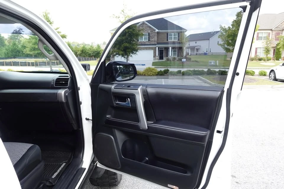 2017 Toyota 4Runner 5th Gen - Image 16 of 20