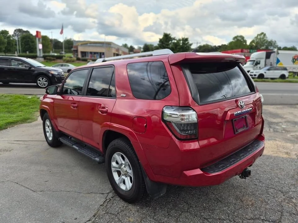 2017 Toyota 4Runner 5th Gen - Image 8 of 20