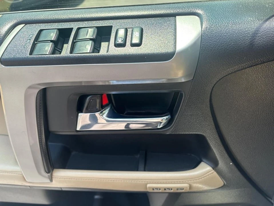 2017 Toyota 4Runner 5th Gen - Image 16 of 20