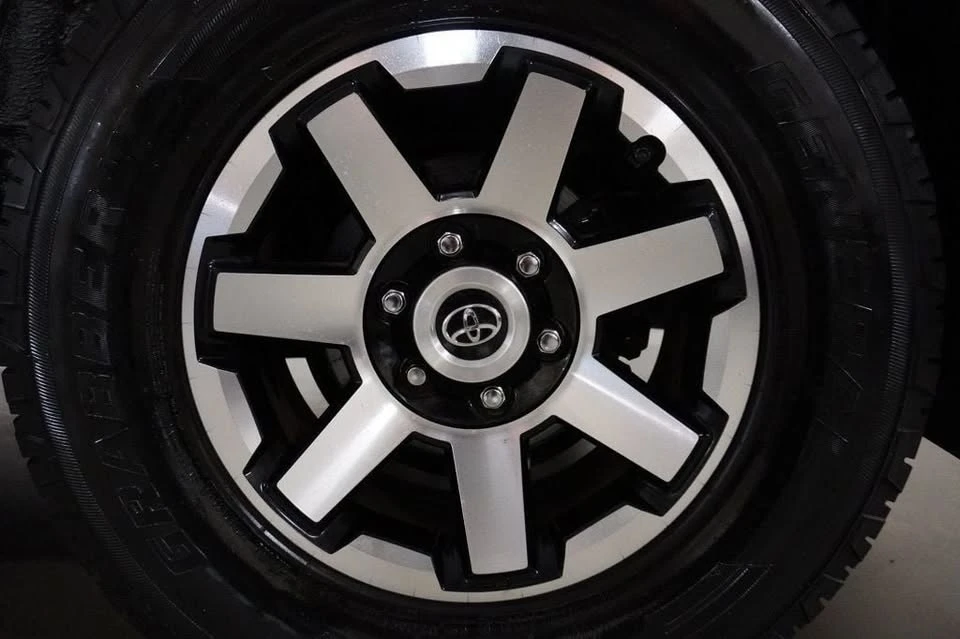2017 Toyota 4Runner 5th Gen - Image 7 of 16