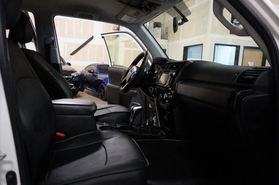 2017 Toyota 4Runner 5th Gen - Image 12 of 16