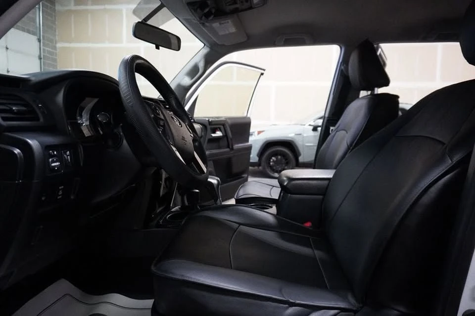 2017 Toyota 4Runner 5th Gen - Image 9 of 16