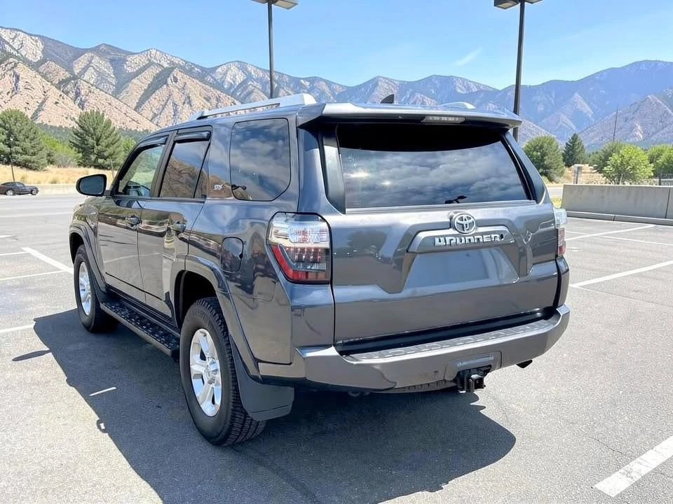 2017 Toyota 4Runner 5th Gen - Image 4 of 15