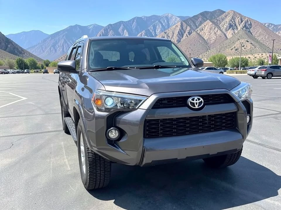 2017 Toyota 4Runner 5th Gen - Image 10 of 15