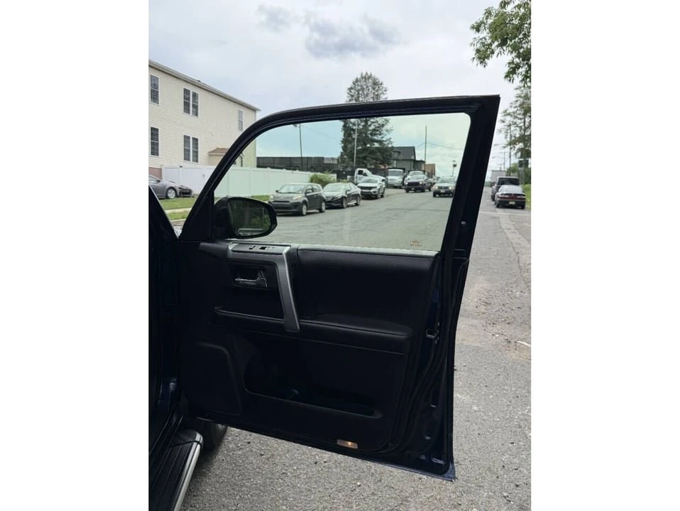 2017 Toyota 4Runner 5th Gen - Image 17 of 20