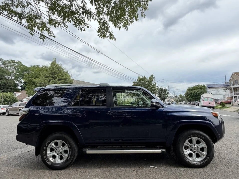 2017 Toyota 4Runner 5th Gen - Image 6 of 20