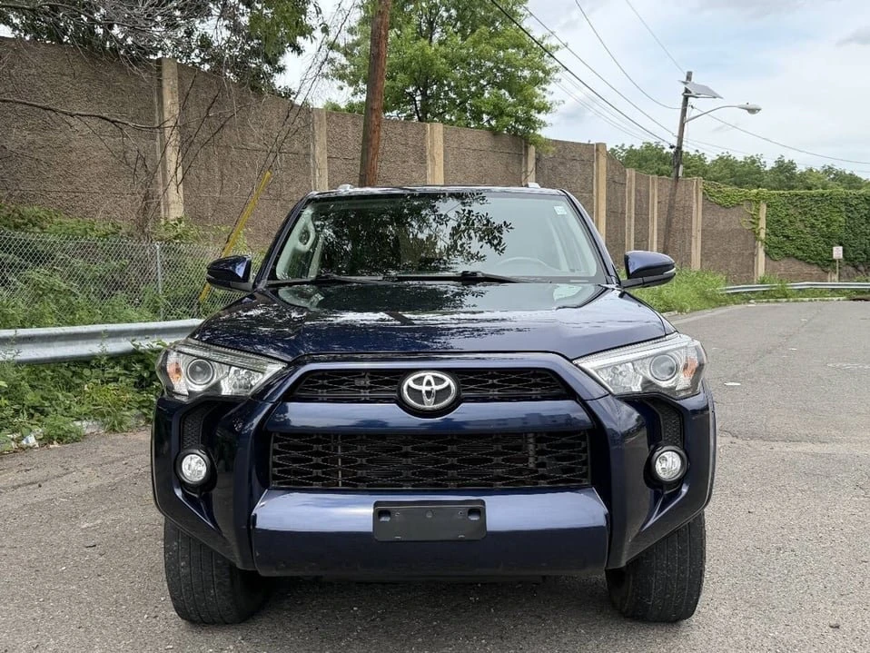 2017 Toyota 4Runner 5th Gen - Image 8 of 20