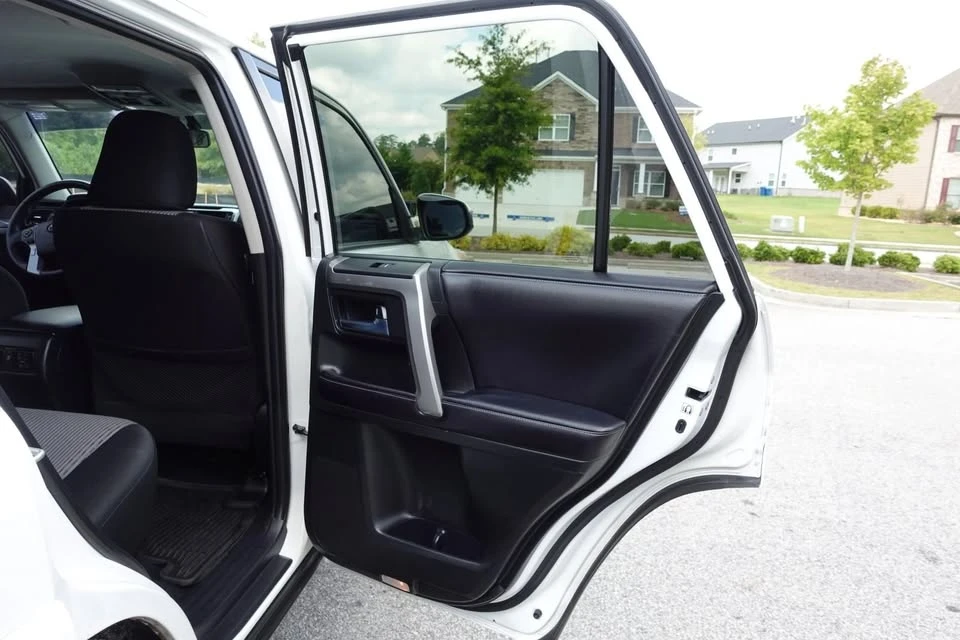 2017 Toyota 4Runner 5th Gen - Image 14 of 20