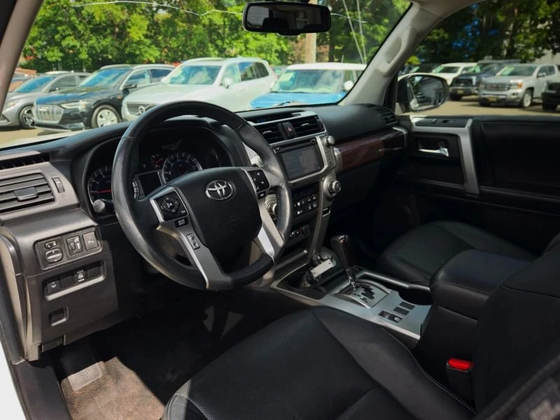 2017 Toyota 4Runner 5th Gen - Image 7 of 7