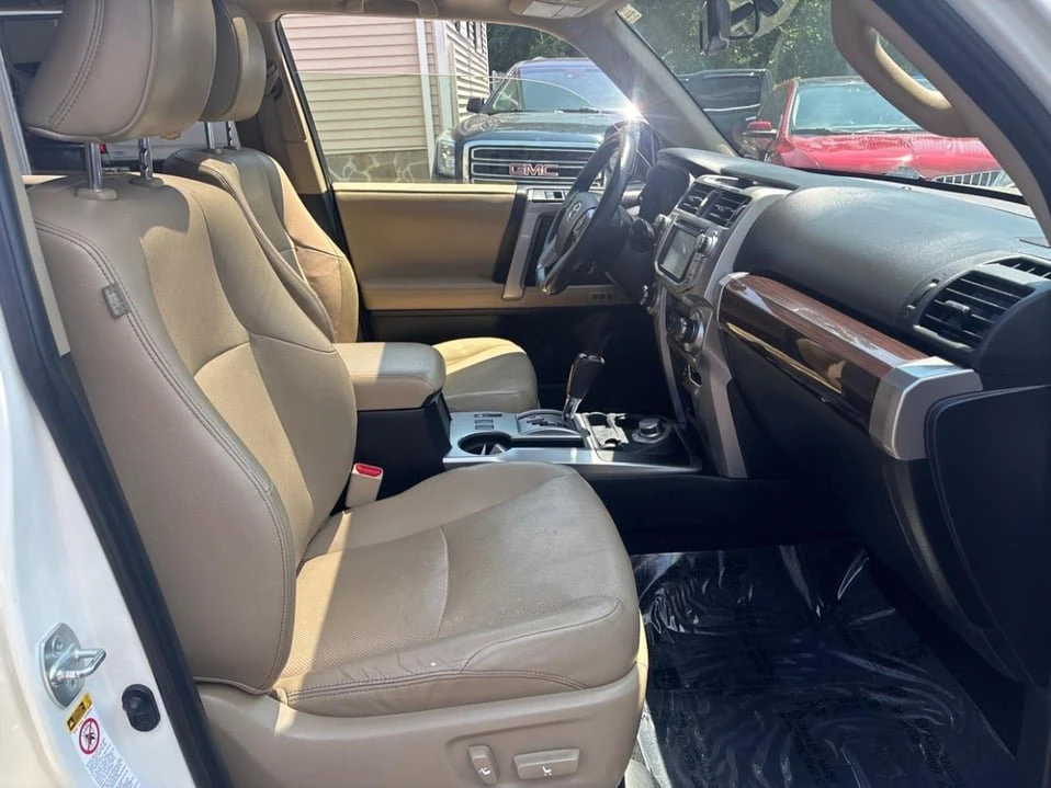 2017 Toyota 4Runner 5th Gen - Image 15 of 20