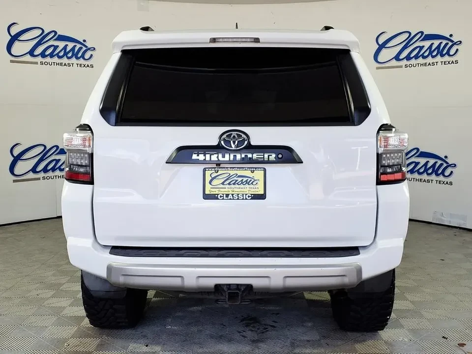 2017 Toyota 4Runner 5th Gen - Image 5 of 20