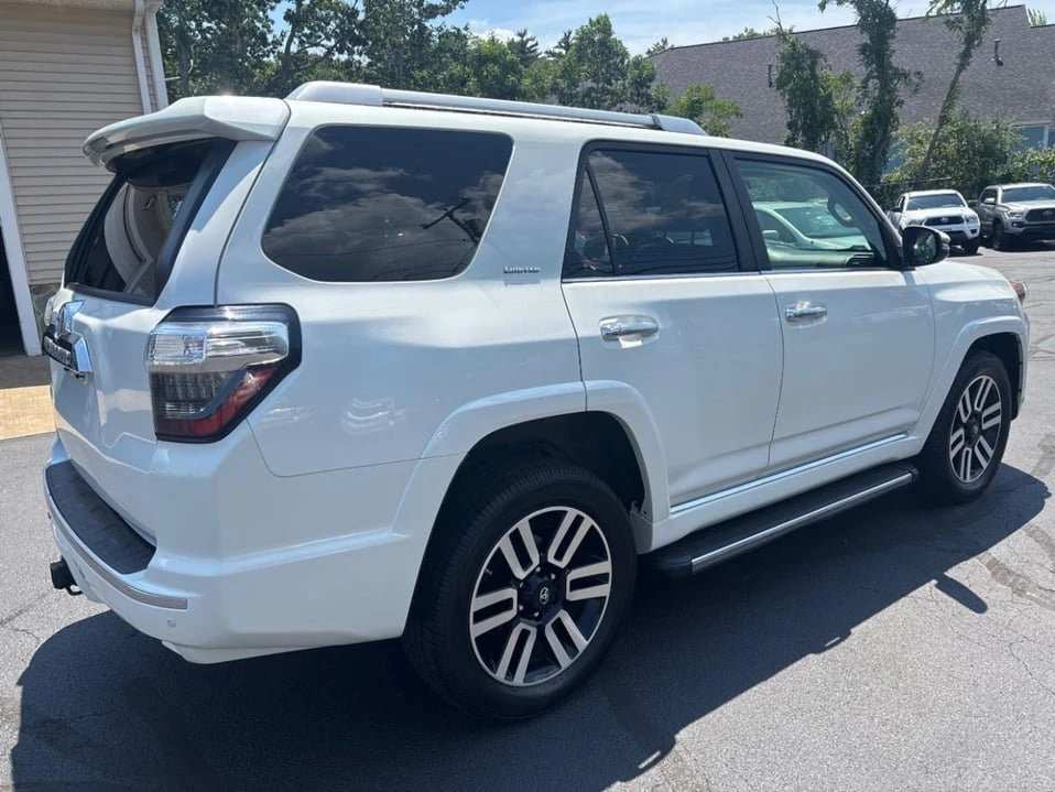 2017 Toyota 4Runner 5th Gen - Image 5 of 20