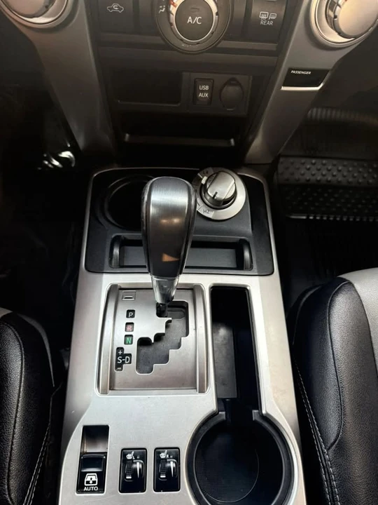 2017 Toyota 4Runner 5th Gen - Image 17 of 18