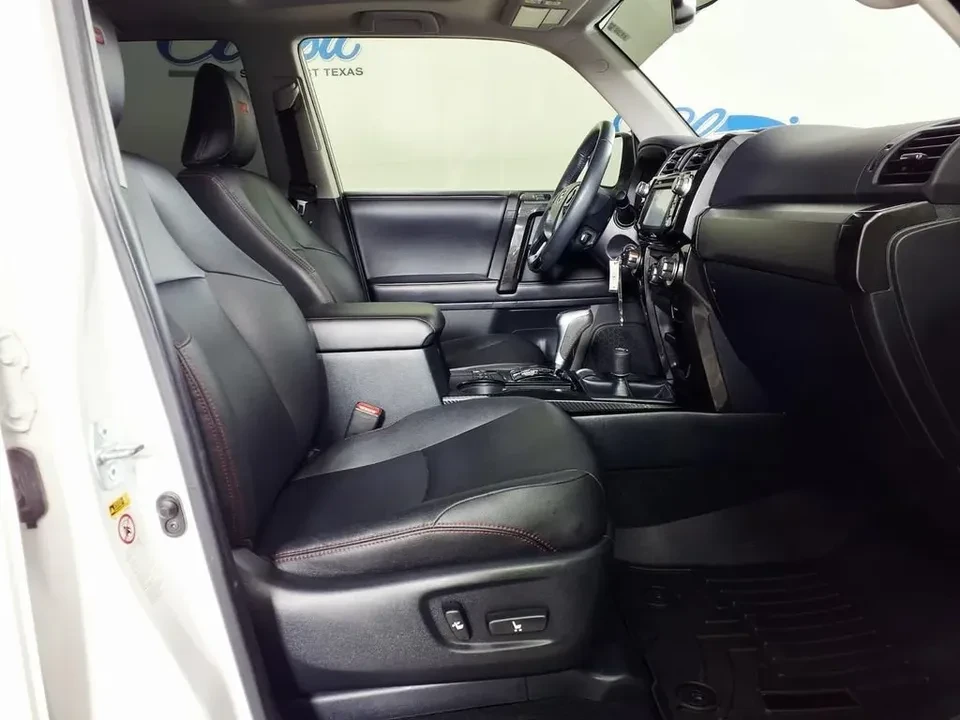 2017 Toyota 4Runner 5th Gen - Image 13 of 20