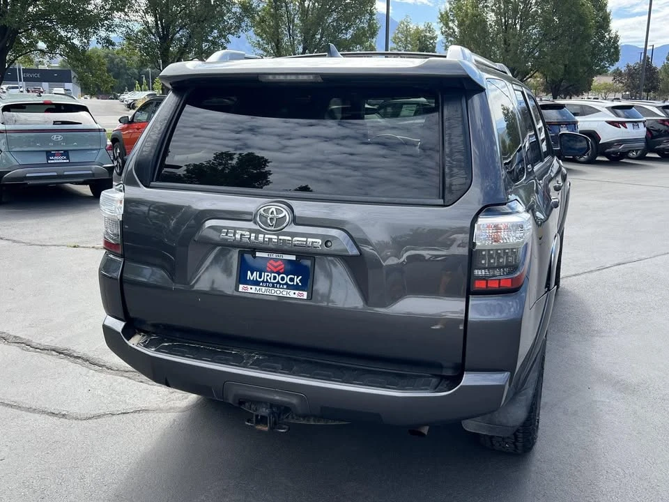 2017 Toyota 4Runner 5th Gen - Image 8 of 16