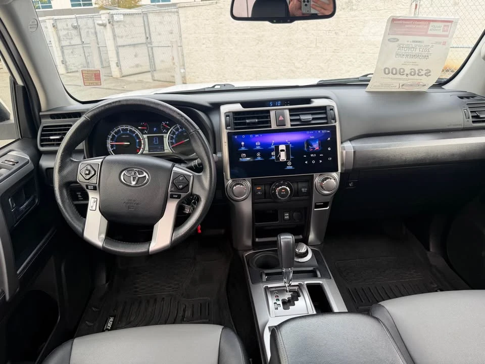 2017 Toyota 4Runner 5th Gen - Image 5 of 7