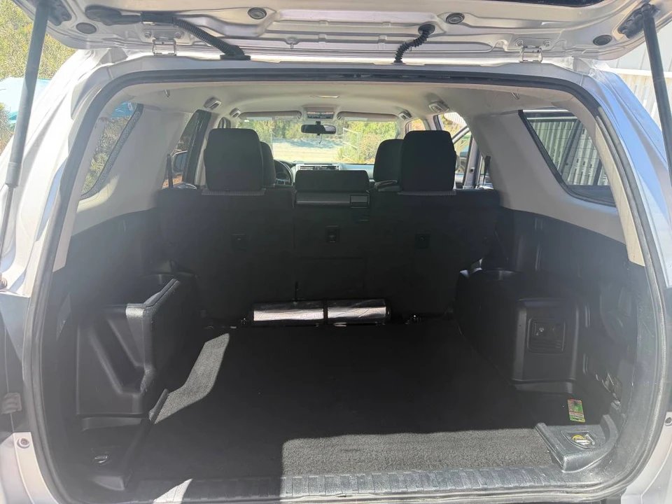 2017 Toyota 4Runner 5th Gen - Image 4 of 9