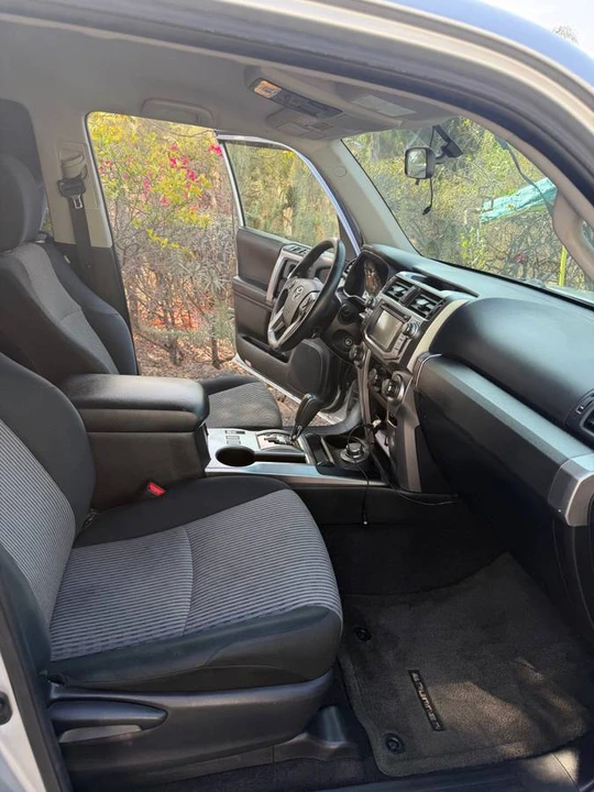 2017 Toyota 4Runner 5th Gen - Image 8 of 9