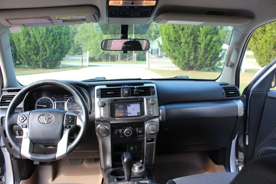 2017 Toyota 4Runner 5th Gen - Image 13 of 19