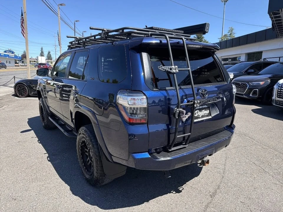 2017 Toyota 4Runner 5th Gen - Image 5 of 8