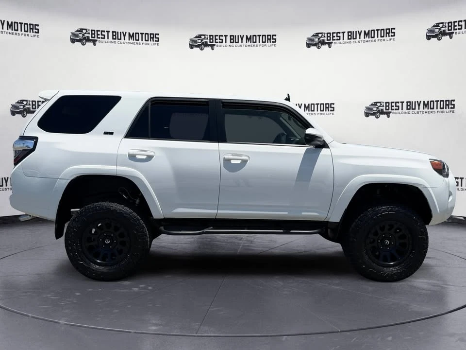2017 Toyota 4Runner 5th Gen - Image 6 of 20