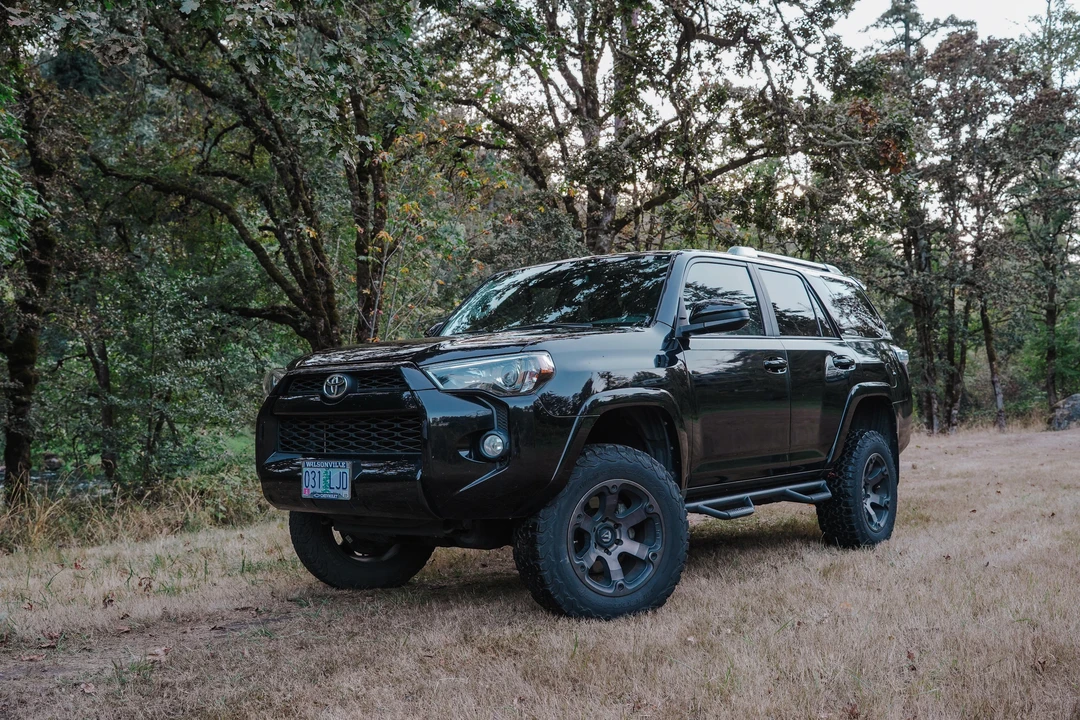2017 Toyota 4Runner 5th Gen - Image 11 of 31