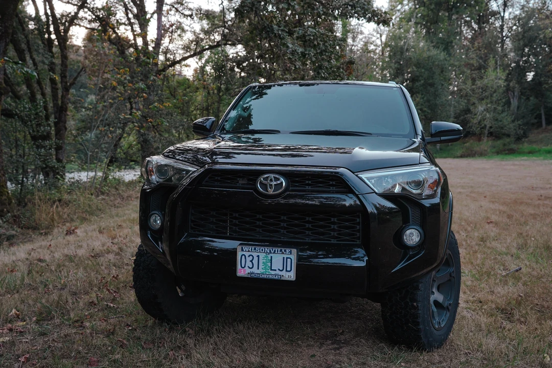 2017 Toyota 4Runner 5th Gen - Image 7 of 31