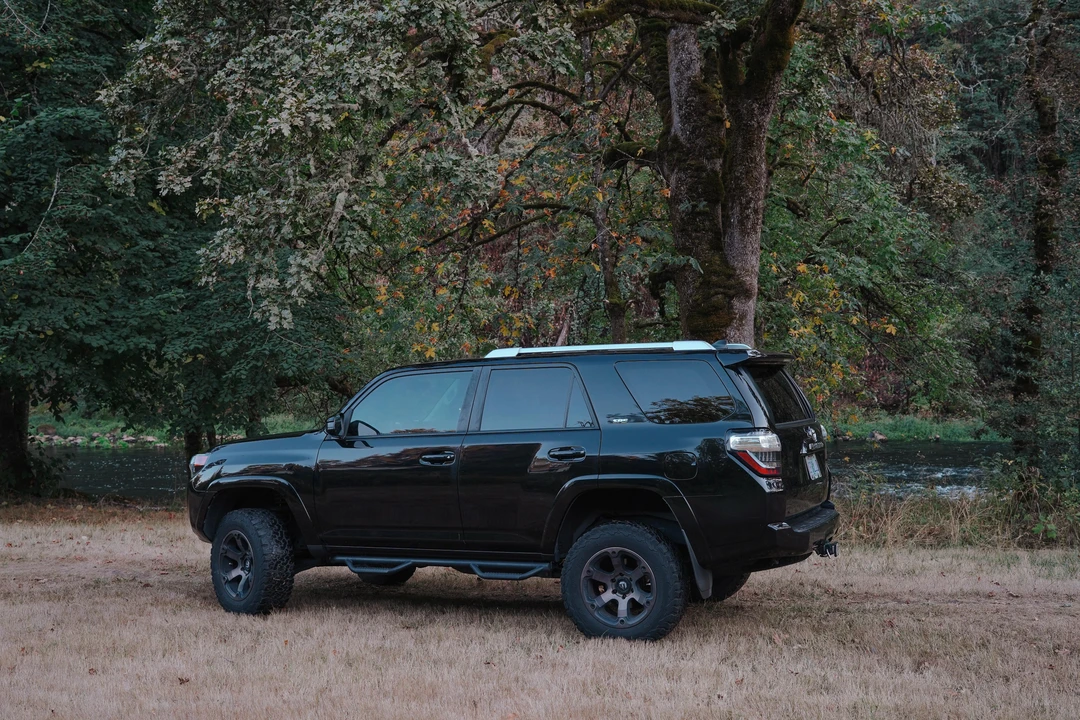 2017 Toyota 4Runner 5th Gen - Image 16 of 31