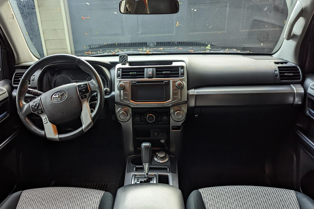 2017 Toyota 4Runner 5th Gen - Image 29 of 31