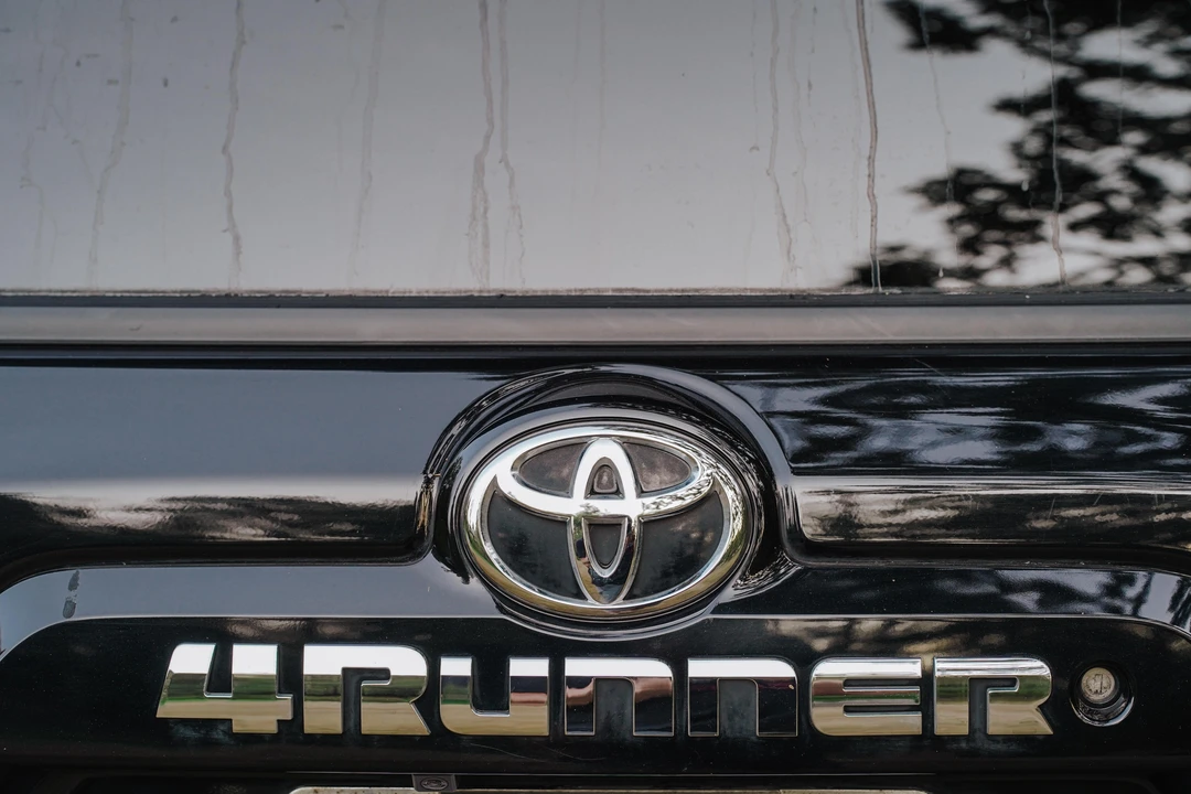 2017 Toyota 4Runner 5th Gen - Image 28 of 31
