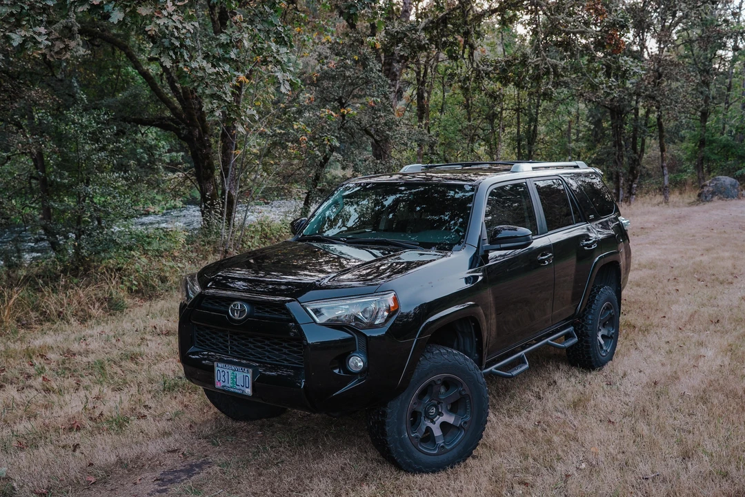 2017 Toyota 4Runner 5th Gen - Image 10 of 31