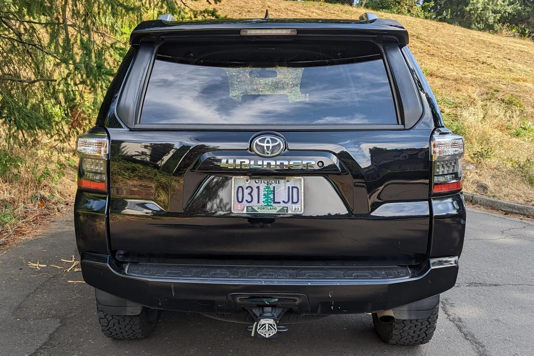 2017 Toyota 4Runner 5th Gen - Image 5 of 31