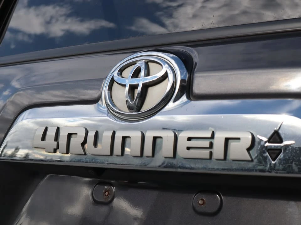 2017 Toyota 4Runner 5th Gen - Image 14 of 20