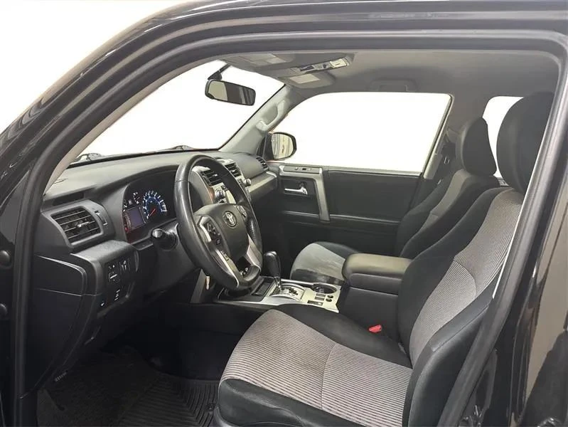 2017 Toyota 4Runner 5th Gen - Image 9 of 12
