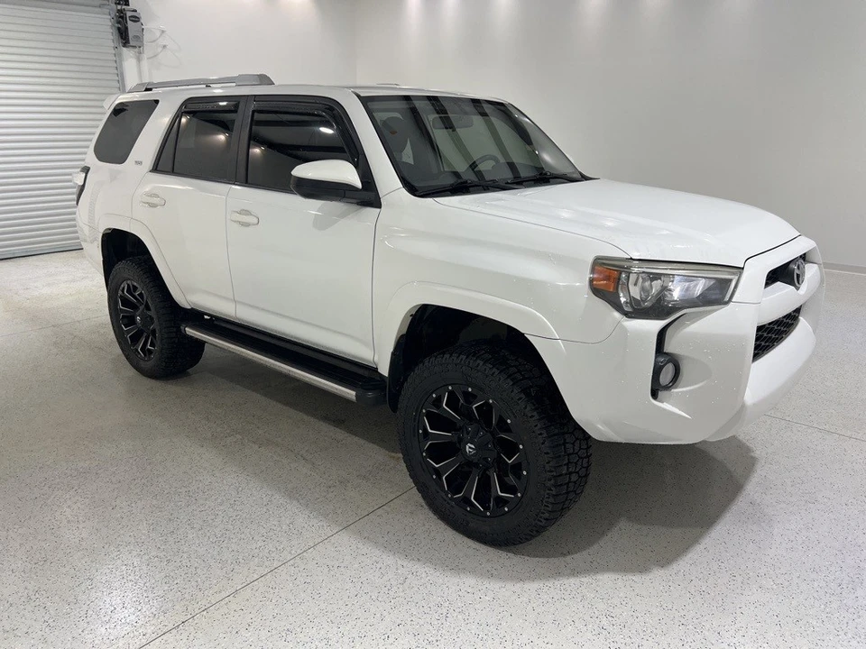 2017 Toyota 4Runner 5th Gen - Image 7 of 12