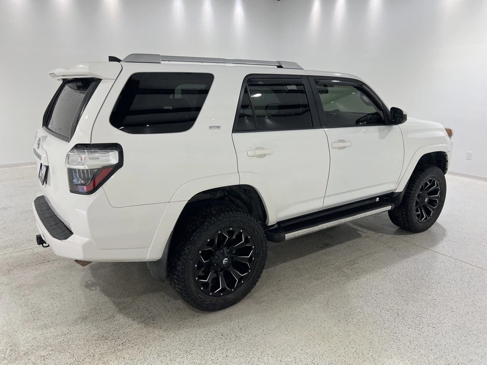 2017 Toyota 4Runner 5th Gen - Image 4 of 12