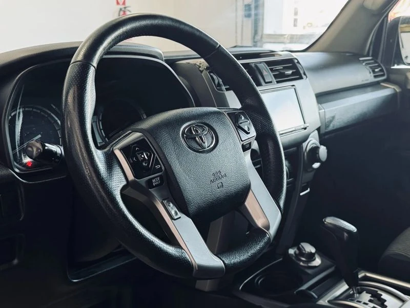 2017 Toyota 4Runner 5th Gen - Image 9 of 12